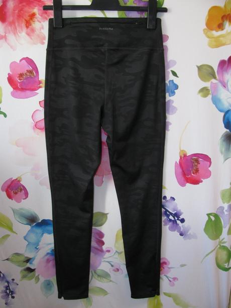Dámské elastické černé legíny tcm, tcm,s