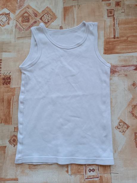 Chlapecký nátělník, 98