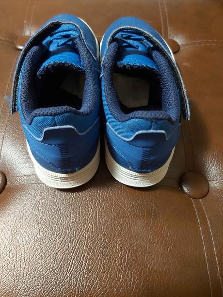 Kopačky / futsal tenisky - 27/28, decathlon,27