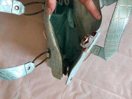 Svetle modra leskla kabelka mango, mango