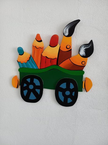 Nástěnná dekorace mašinka s vagony zuzana vašatová,