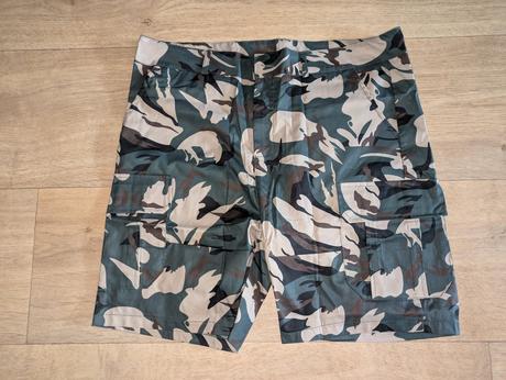 X36 pánské maskáčové kraťasy vel. s, s