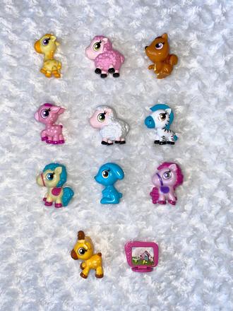 Plastové zvířátka,