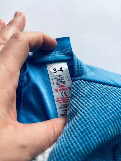 St1/ kostym králiček petr - v.3/4 roky, 