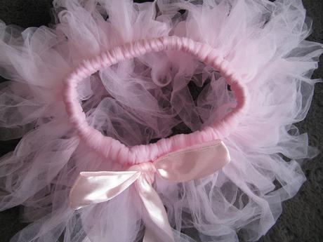 Růžová tylová sukýnka, 86