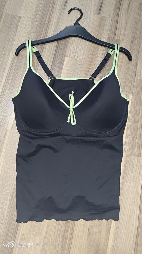 Tankiny, horní díl,