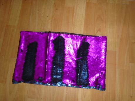 Měnící otáčecí polštář povlak flitry 50x30,