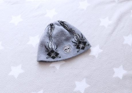 Čepka s lebkou vel.9/15let,