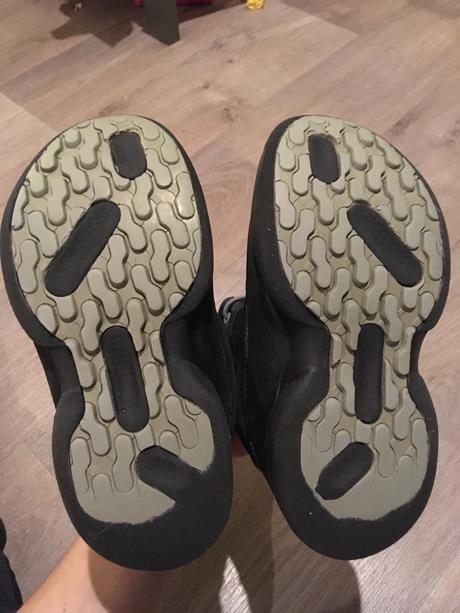 Snehule columbia, columbia,30