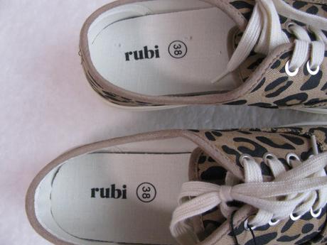 Dámská volno časová obuv - rubi, 38