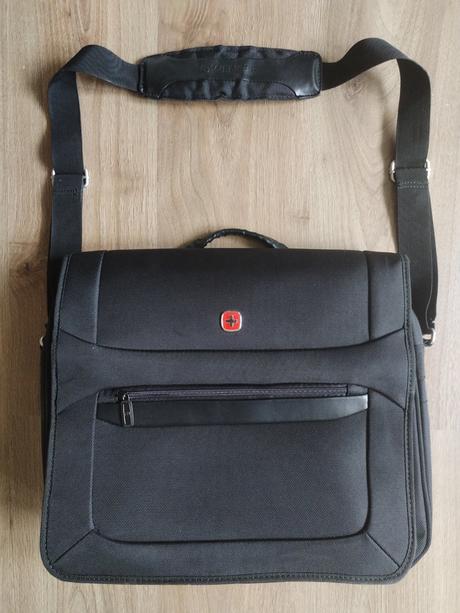 Značková brašna na notebook wenger, 