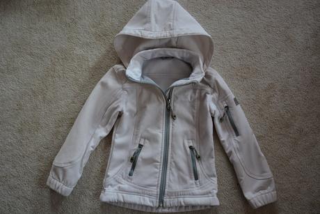Bílá softshell bunda, 116