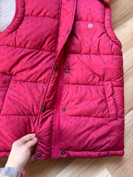 Zateplená vesta s kožíškem, 152