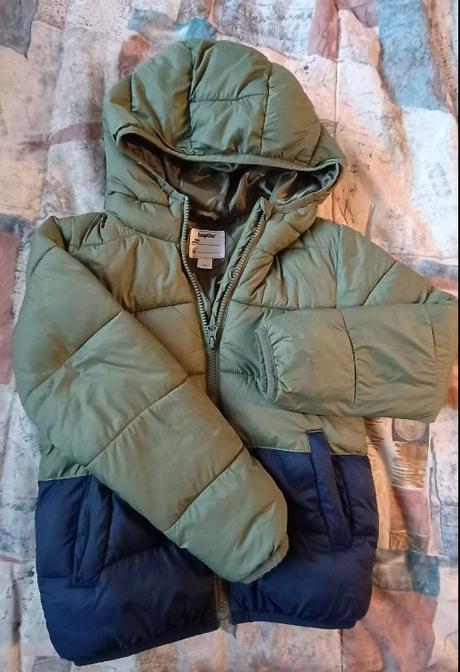 Prošívaná bunda vel.122, lupilu,122