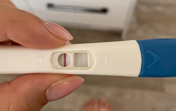 Je to těhotenství podle rozdílu na fotkách?