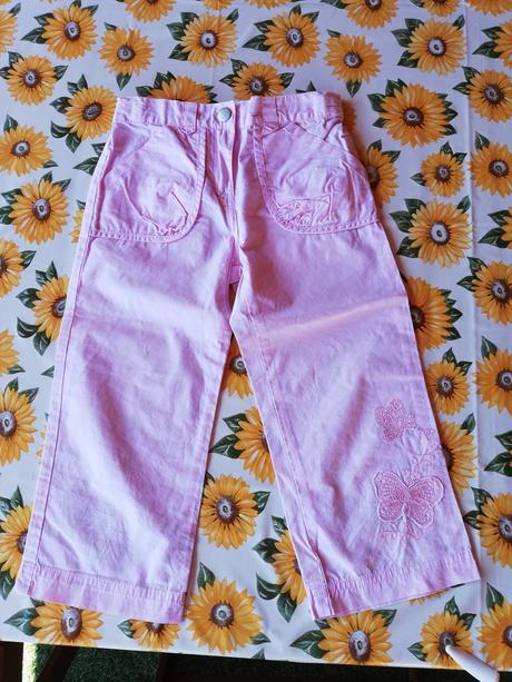 Kalhoty 3/4 letní dívčí vel.116., 116