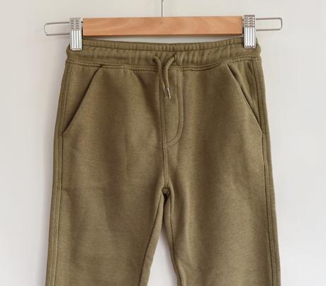 Tepláky vel. 4 - 5 let, urban rascals,110