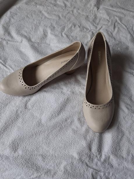 Béžové lodičky, graceland,39