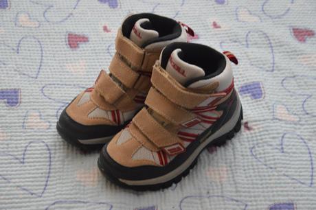 29 30 trekové kotníkové boty se sucháči, 29