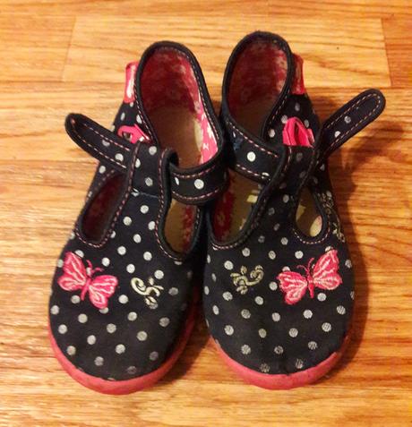 Kvalitní bačkorky ren but v.26, ren but,26