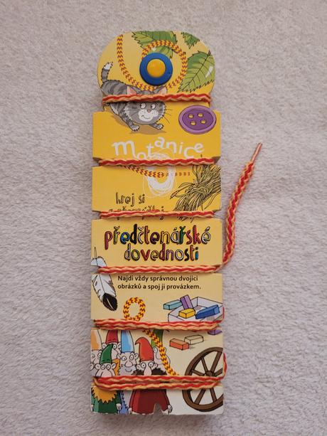 Knížka s provázkem "motanice",