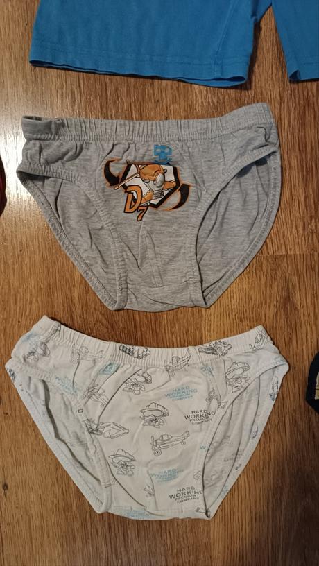 Slipy a kraťasy., 110