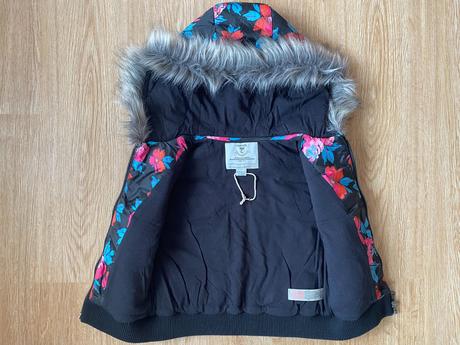 Černá prošívaná vesta - cherokee, cherokee,116