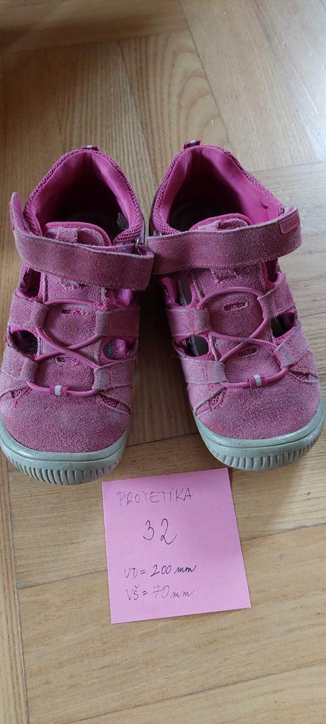 Protetika letní  vel. 32 (kendy fuchsia), protetika,32