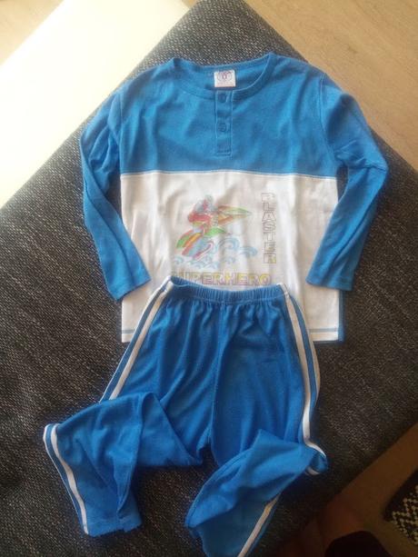 Dětské pyžamo, 122