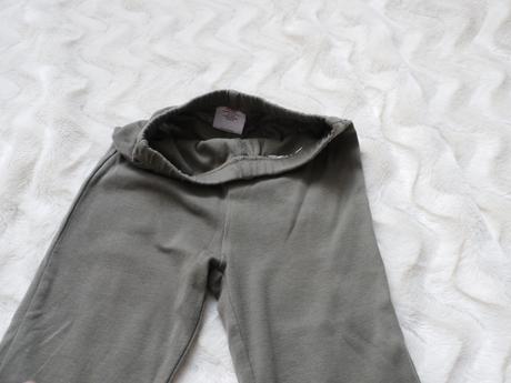 Khaki leginy dlouhe nebo pozdeji jako 3/4, s.oliver,74