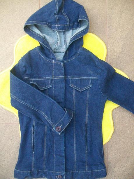 Riflový kabát s kapucí, 116