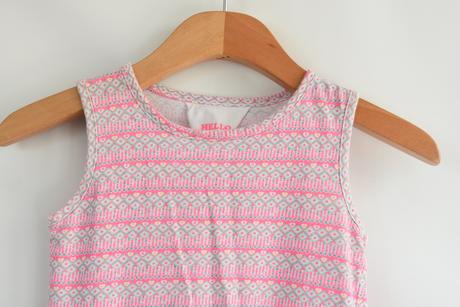 Šaty vel. 5 - 6 let, young dimension,116