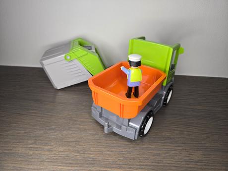 Igráčkovo popelářské auto, 2 nástavby, 2 panáčci, 