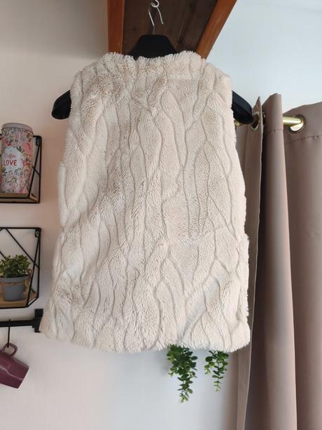 Plyšová vesta, chlupatá vesta 152/158, xs/s, zara,152
