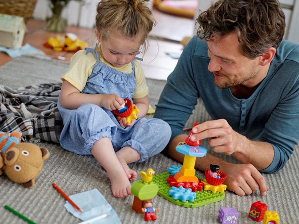 Hrajete si s dětmi?