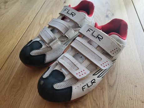 Cyklotretry s kufry eur 39, 39