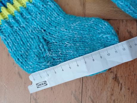 Ponožky pletené, 23