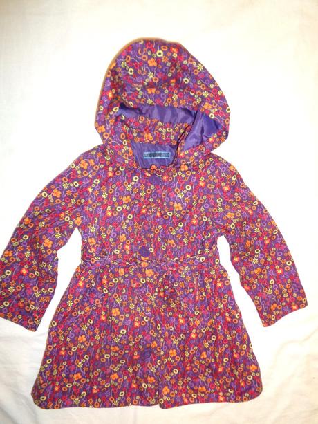 Luxusní fialový květovaný kabát, girl2girl,98