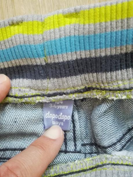 Džíny, perfektní stav 104, dopodopo,104