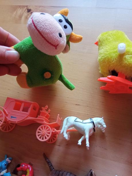 Hromádka zvířátek,