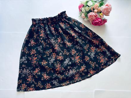 Sukně s květy černa - v.34, atmosphere,34