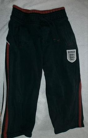 Bavlněné tepláčky england-vel.98, marks & spencer,98