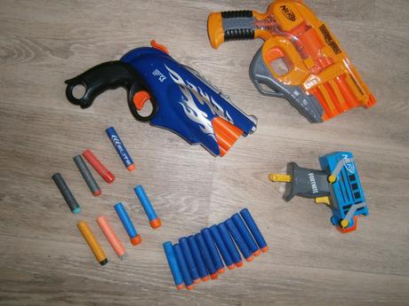 Pistolky nerf,