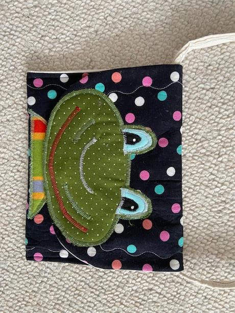 Dívčí kabelka se žabičkou, 