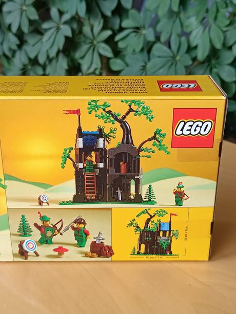 Lego castle 40567 úkryt lesních zbojníků,