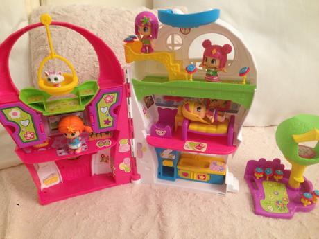 Pinypon famosa panenky,domecek,prislusenstvi, 