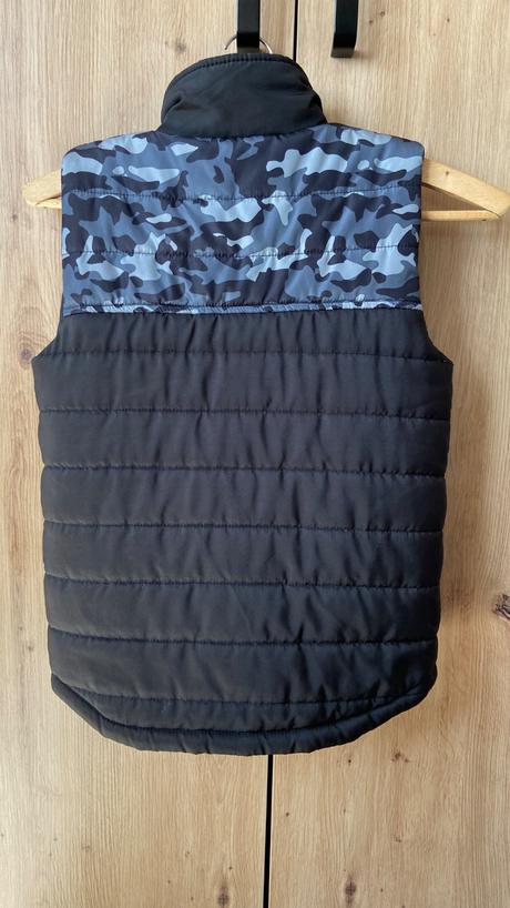 Dětská prošívaná vesta vel.134, pepco,134