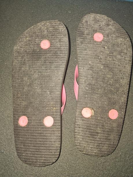 Dívčí žabky, vel. ani značka neuvedeno, 33