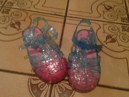 Dívčí gumové boty do vody - sandále vl. 25 (16 cm), 25