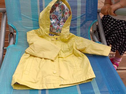 Nepromokavá bundička, marks & spencer,68